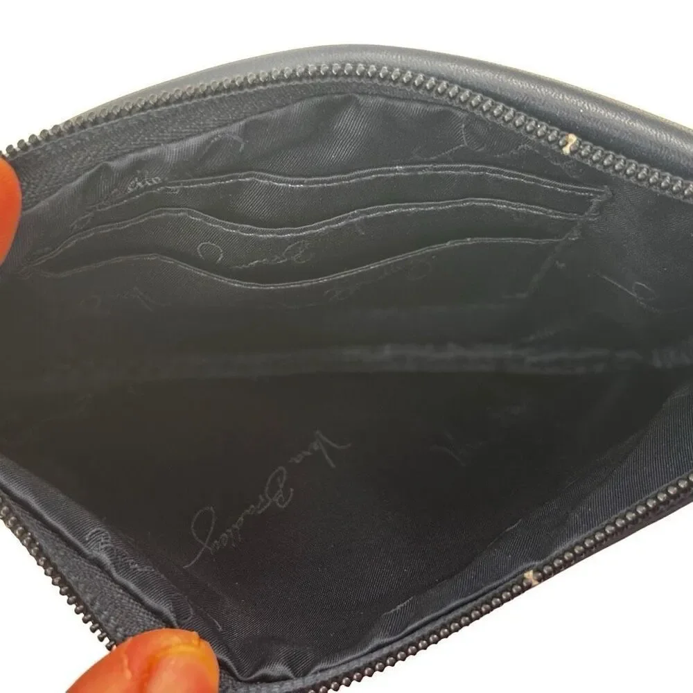 Vera Bradley wristlet front magnetic closure 3 credit card pocket